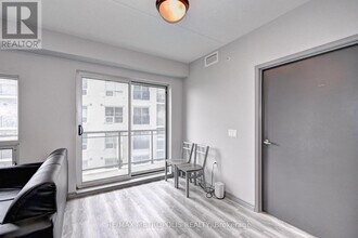 275 Larch St in Waterloo, ON - Building Photo - Building Photo