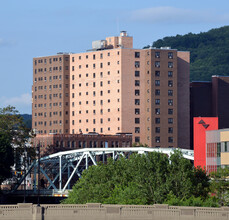 Vine Street Tower in Johnstown, PA - Building Photo - Building Photo