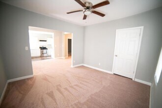 1212 Forbes Ave in Charleston, SC - Building Photo - Building Photo