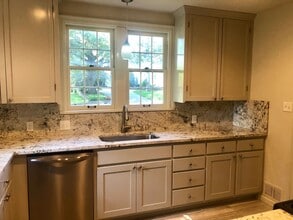 1832 E 32nd St in Tulsa, OK - Building Photo - Building Photo