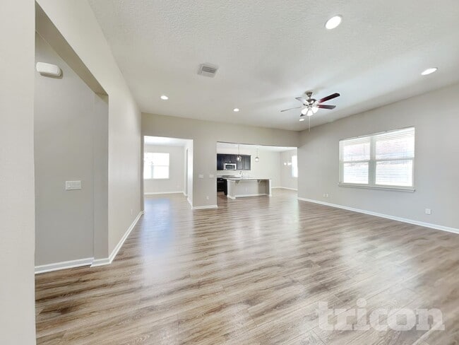 3525 Chandler Estates Dr in Apopka, FL - Building Photo - Building Photo