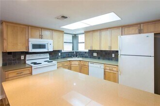 1411 Norwalk Ln in Austin, TX - Building Photo - Building Photo