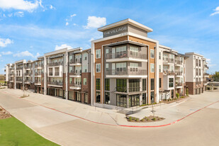 The Village at Waxahachie Apartments