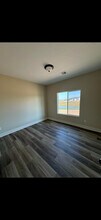 812 Trails End Ct in Goddard, KS - Building Photo - Building Photo