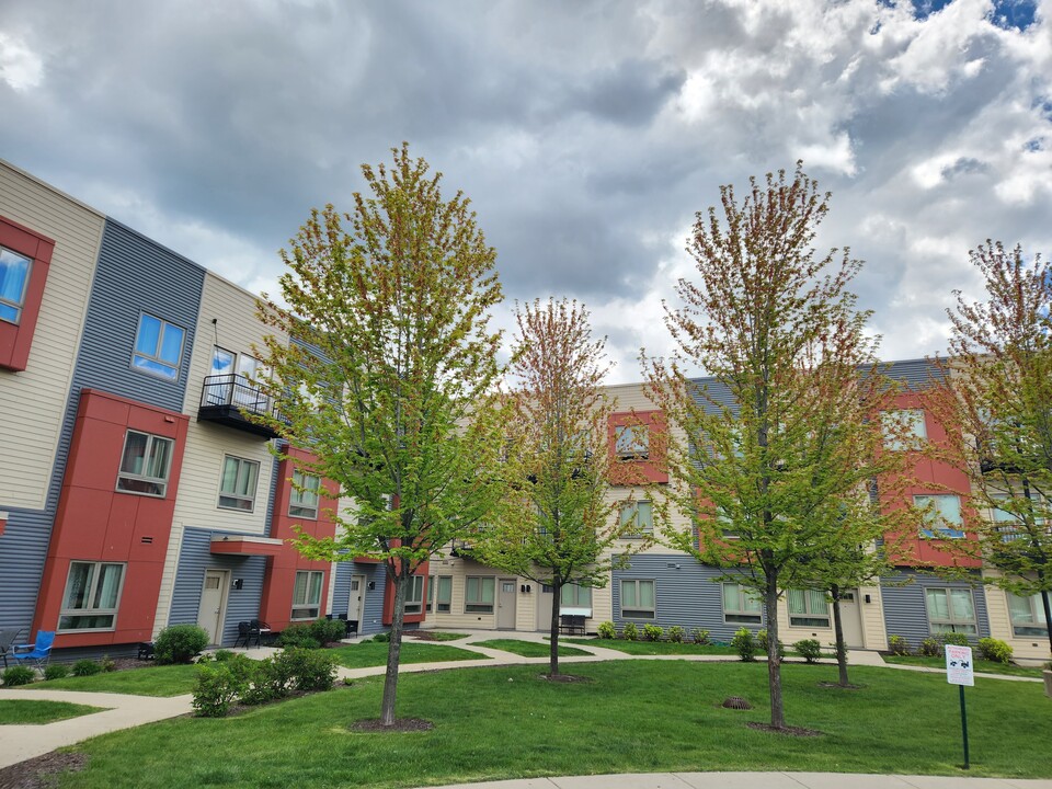 National Ave Lofts in Milwaukee, WI - Foto de edificio