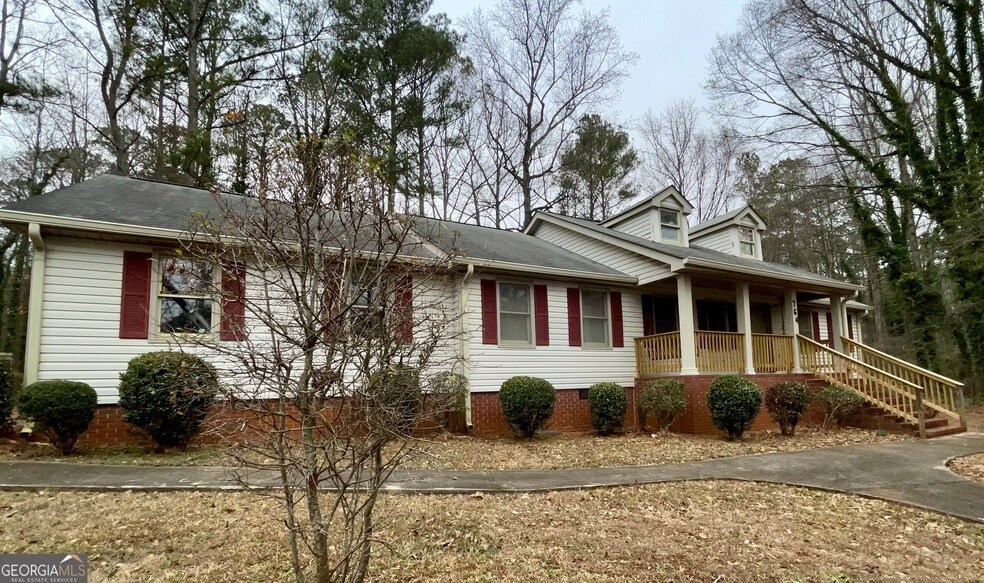 764 Hemphill Rd in Stockbridge, GA - Building Photo