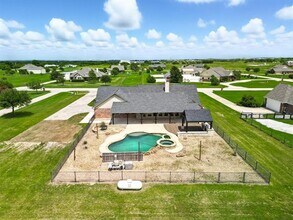 109 Petes Ln in Ponder, TX - Building Photo - Building Photo