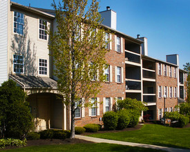 Woodhills Apartments in West Carrollton, OH - Building Photo - Building Photo