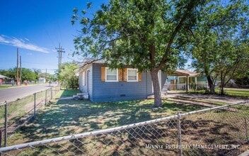 3016 Duke St-Unit -A in Lubbock, TX - Building Photo - Building Photo