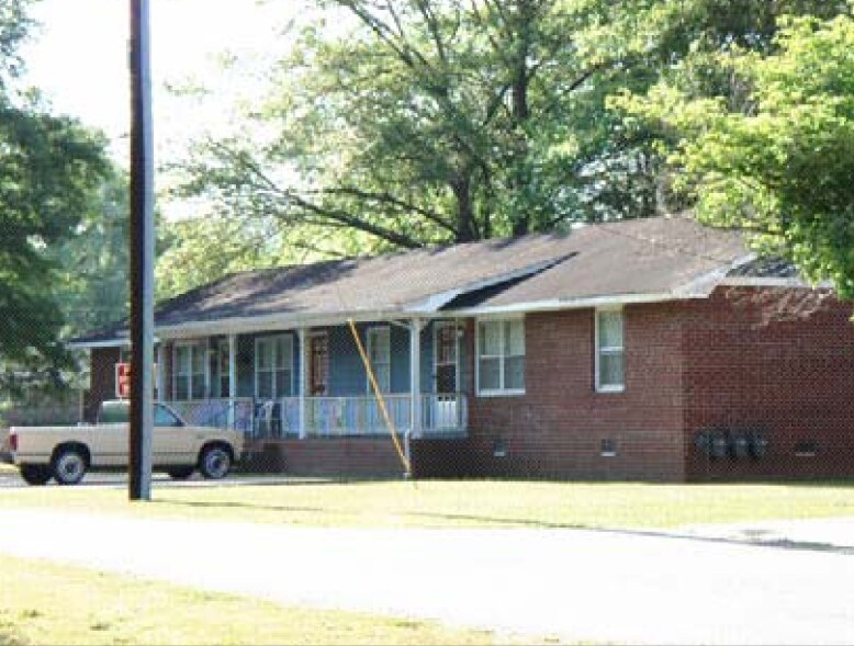 Connie Way Apartments in Cedartown, GA - Building Photo