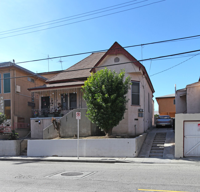 721 N Grand Ave in Los Angeles, CA - Building Photo - Building Photo