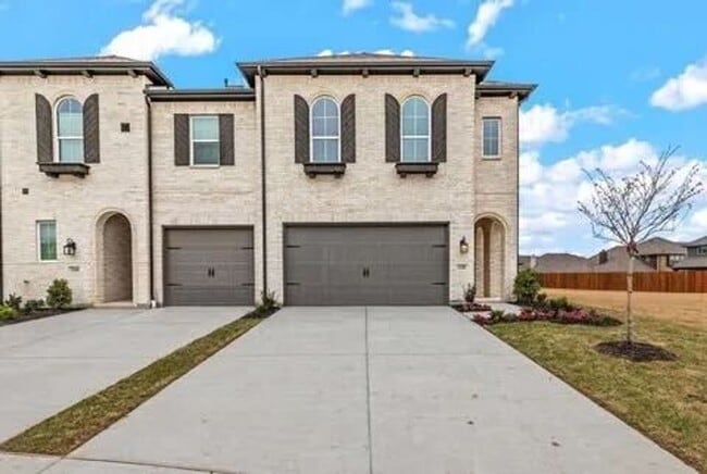 property at 1158 Queensdown Wy