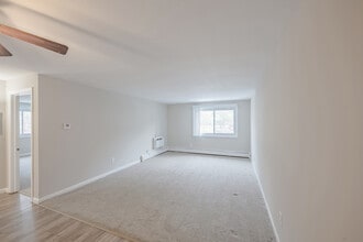 Pilgrim Park in Coventry, RI - Building Photo - Interior Photo