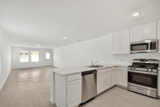 2413 Legends Crk in Canyon Lake, TX - Building Photo - Building Photo