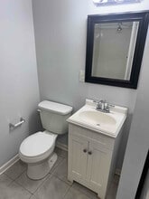 729 Carlouetta Rd in Mableton, GA - Foto de edificio - Building Photo