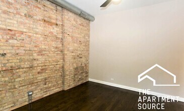 1758 W Montrose Ave, Unit # 01 in Chicago, IL - Building Photo - Building Photo