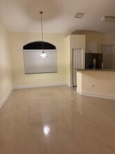 2304 NE 37th Terrace in Homestead, FL - Building Photo - Building Photo