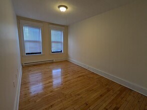 1447 Dwight St in Holyoke, MA - Building Photo - Building Photo