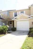 6407 Barksdale Way in Riverview, FL - Building Photo