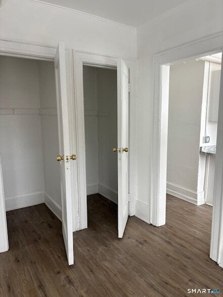 86 Pequonnock St, Unit 26 in Bridgeport, CT - Foto de edificio - Building Photo