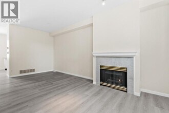 6833 Livingstone Pl in Richmond, BC - Building Photo - Building Photo