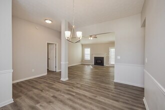 180 Creekview Blvd in Covington, GA - Building Photo - Building Photo