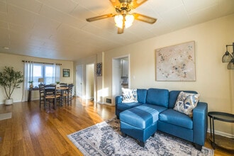 1527 W Knox Ave, Unit 1529 in Spokane, WA - Building Photo - Building Photo