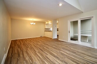 4132 Rodeo in Sylvania, OH - Building Photo - Building Photo