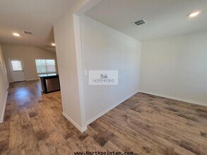 13126 Desana Spgs in Saint Hedwig, TX - Building Photo - Building Photo