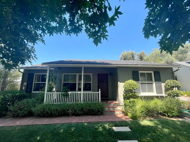 property at 3526 Santa Maria Ln
