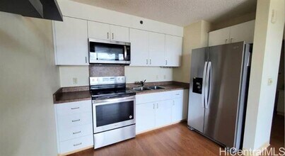 94-979-979 Kau'Olu Pl in Waipahu, HI - Building Photo - Building Photo