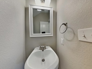 1029 Thomas Ln in Dripping Springs, TX - Building Photo - Building Photo