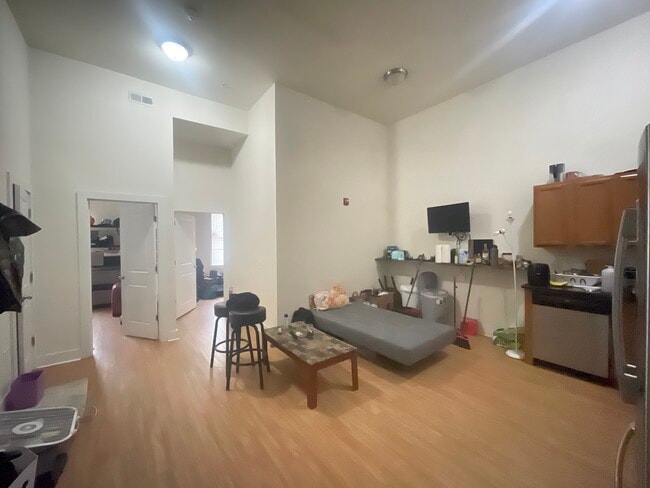 3835-3837 Hamilton St in Philadelphia, PA - Building Photo - Building Photo