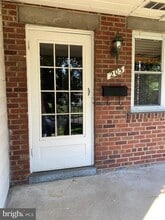 205 Evans Ln in Alexandria, VA - Building Photo - Building Photo