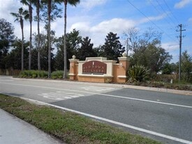 130 Old Town Pkwy in St. Augustine, FL - Building Photo