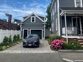 15 Felton St in Quincy, MA - Building Photo - Building Photo