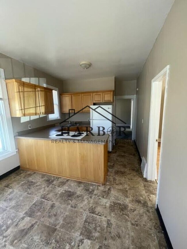 524 E Center St in Rochester, MN - Building Photo - Building Photo