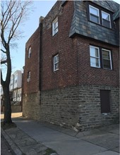 5437-5441 Torresdale Ave in Philadelphia, PA - Foto de edificio - Building Photo