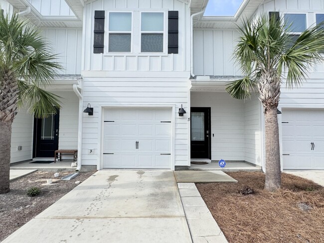 15 Redbird Lp in Destin, FL - Foto de edificio - Building Photo