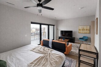 4613 Capitol Ave in Omaha, NE - Building Photo - Building Photo