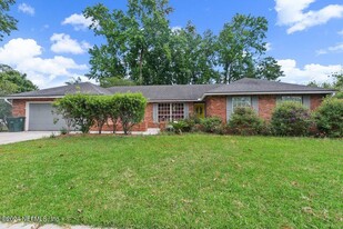 12455 Blueberry Woods Cir E in Jacksonville, FL - Building Photo