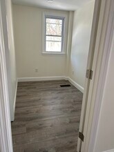 32 Revere Ct in Canton, MA - Building Photo - Building Photo