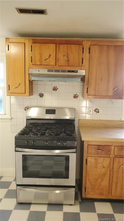 38 Landin St in Woodbridge, CT - Building Photo - Building Photo