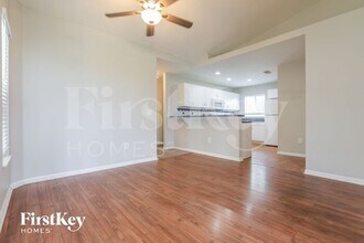 2957 Wenona Dr in North Port, FL - Building Photo - Building Photo