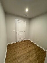 18 Sophie Kathryn Dr in Barboursville, VA - Foto de edificio - Building Photo