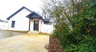 3817 Yellowstone Pl in Denton, TX - Building Photo - Building Photo