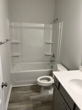 40 Hidden Pointe Dr in Savannah, GA - Building Photo - Building Photo