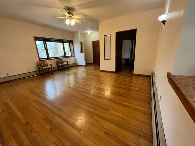 365 Hamilton St in Albany, NY - Building Photo - Building Photo