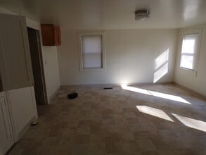 501 Hayes Arboretum Rd in Richmond, IN - Building Photo - Building Photo