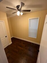 5703 S May St, Unit 1 in Chicago, IL - Foto de edificio - Building Photo